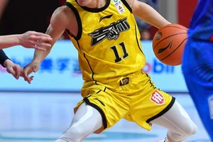 如何通过营养补充辅助篮球伤病的治疗?